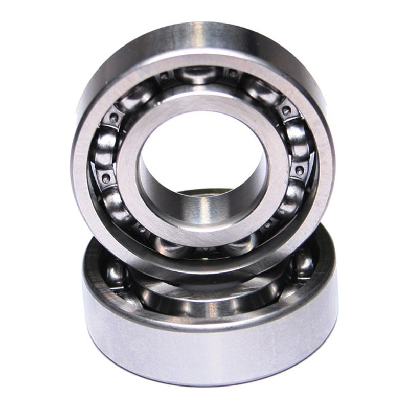 What is the impact of the clearance adjustment of railway bearings on the smooth operation of trains？